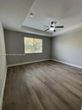 10837 NW 85th Ter in Doral, FL - Building Photo - Building Photo