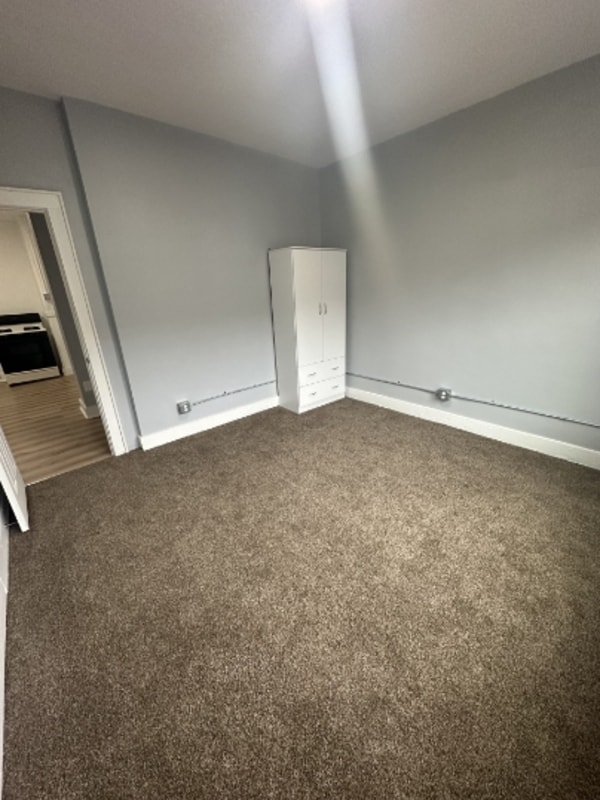 property at 2654 N Moreland Blvd