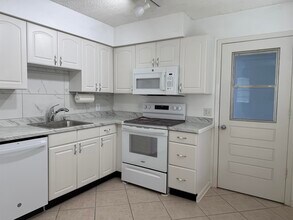 3642 Rosewood St in St. Augustine, FL - Building Photo - Building Photo