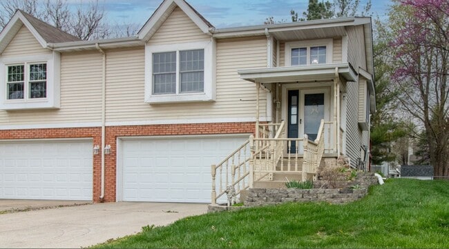 property at 4 Shire Ct