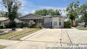 6038 Sandwick Dr in San Antonio, TX - Building Photo - Building Photo