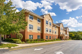 Furnished Studio-Philadelphia - Mt. Laurel in Mount Laurel, NJ - Foto de edificio - Building Photo