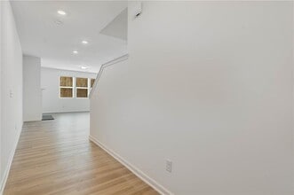 5820 Flint Ln in Cumming, GA - Building Photo - Building Photo