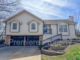 3213 SE 6th Ct in Blue Springs, MO - Building Photo