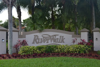 Riverwalk II in Homestead, FL - Building Photo - Building Photo