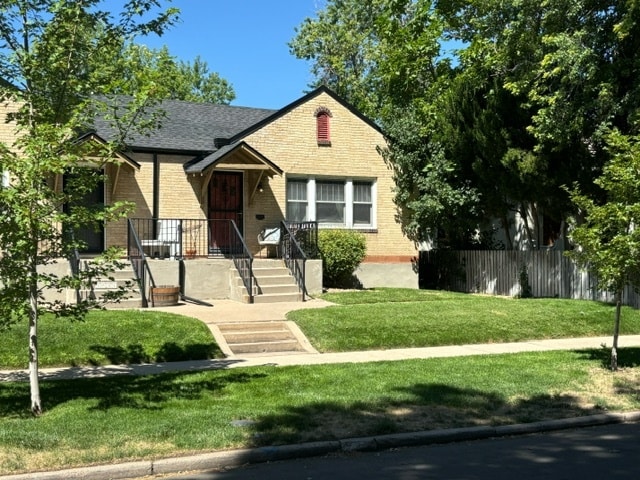 property at 1573 Glencoe St