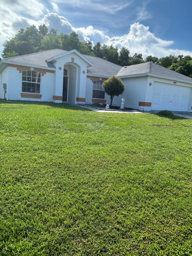 property at 4919 NW Forlano St