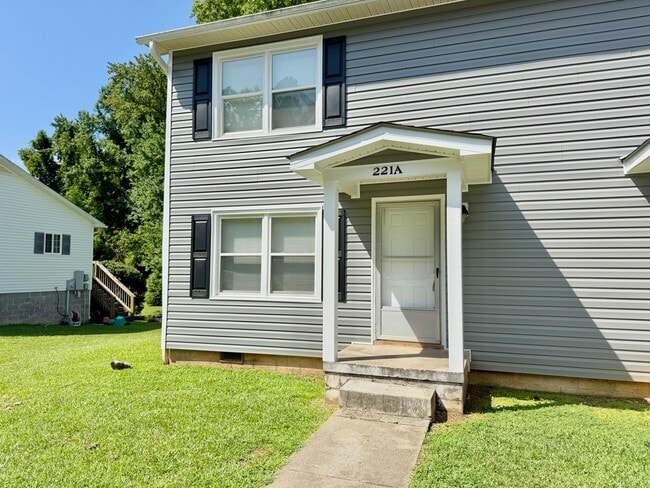 property at 221 Smith St
