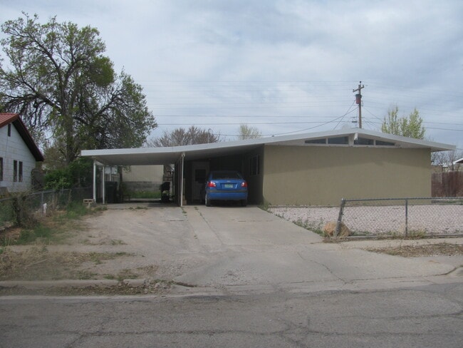 property at 824 Clovis Ave