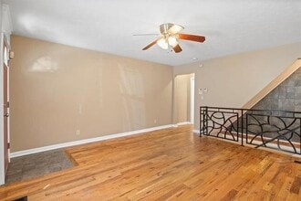 39 Welsh Way in Pittsburgh, PA - Building Photo - Building Photo