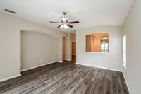 1485 Cotton Clover Dr in Orange Park, FL - Foto de edificio - Building Photo