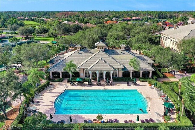 property at 6025 Pinnacle Ln