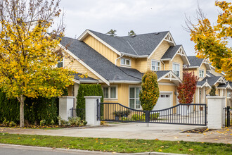 Heritage in Langley, BC - Building Photo - Building Photo