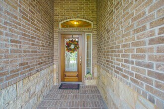 111 Pheasant Run Dr in Conroe, TX - Building Photo - Building Photo