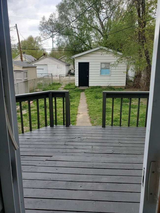 1514 E Illinois St in Evansville, IN - Building Photo - Building Photo