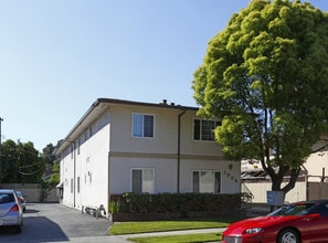 1846 Davis St in San Jose, CA - Building Photo - Building Photo