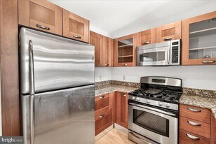 5750 Bou Ave in Rockville, MD - Building Photo