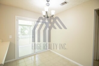 523 Rice Gate Dr in Richmond Hill, GA - Building Photo - Building Photo