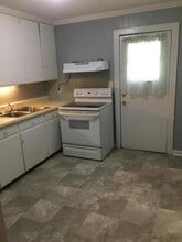5428 Crown Ave in North Charleston, SC - Building Photo - Building Photo