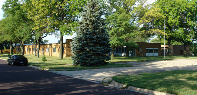 2308 W Nebraska Ave in Peoria, IL - Foto de edificio - Building Photo