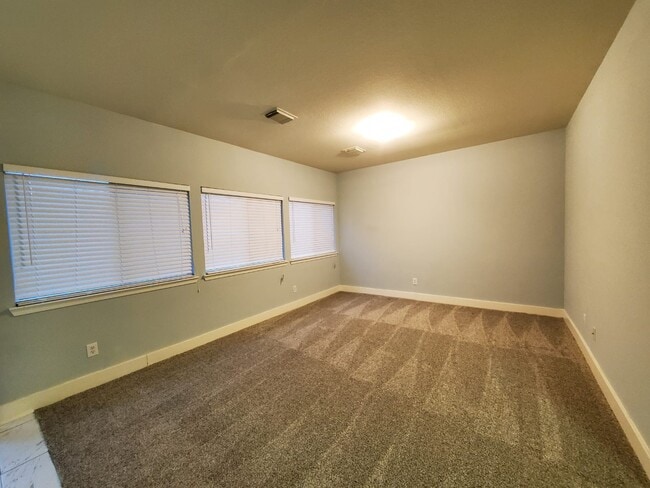 property at 5722 Sonoma Ridge