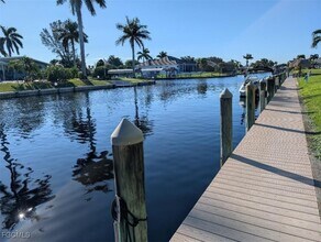 4940 Vincennes St in Cape Coral, FL - Building Photo - Building Photo