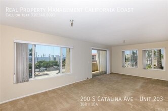 200 S Catalina Ave in Redondo Beach, CA - Building Photo - Building Photo