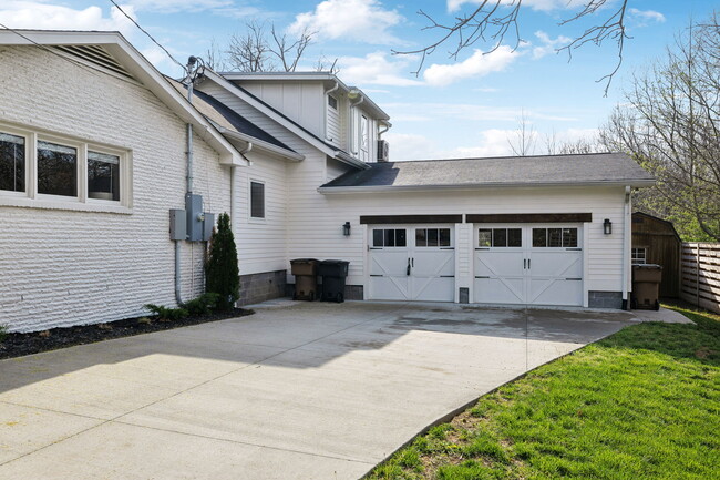 1225 Davidson Rd in Nashville, TN - Building Photo - Building Photo