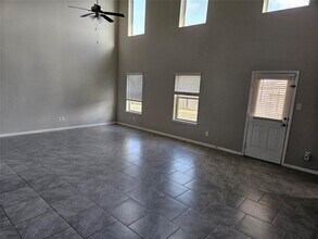 18439 Grayson Blf Wy in Richmond, TX - Building Photo - Building Photo