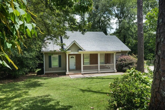 680 Herring Dr in Macon, GA - Building Photo - Building Photo