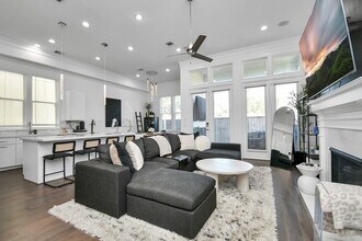 3302 Timbergrove Heights St. in Houston, TX - Building Photo - Building Photo