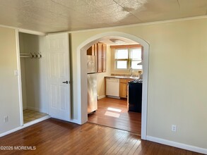 246 7th Ave in Long Branch, NJ - Building Photo - Building Photo