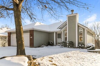 2014 Mantilla Ln in Florissant, MO - Building Photo - Building Photo