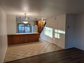 464 Ridgeway Ct in Spring Valley, CA - Building Photo - Building Photo