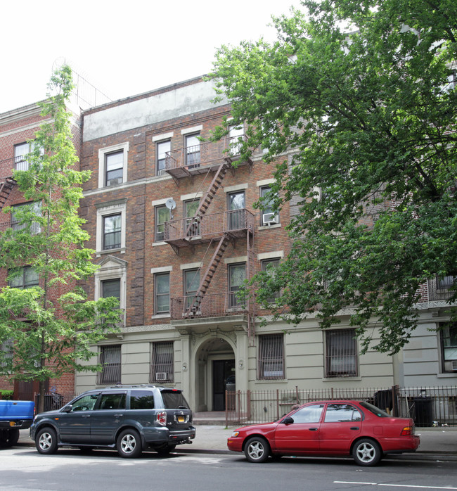 265 Ocean Ave in Brooklyn, NY - Building Photo - Building Photo