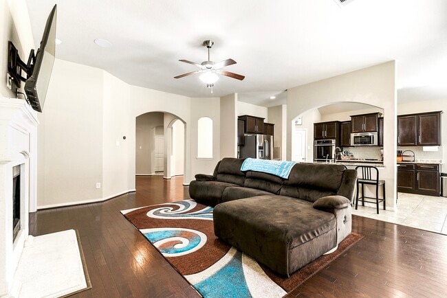 property at 3414 Boquillas Ct