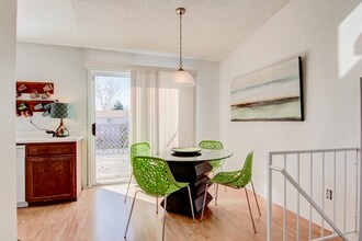 19712 E Oxford Dr in Aurora, CO - Building Photo - Building Photo