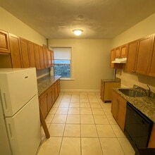 16 Euston St in Brookline, MA - Building Photo - Building Photo