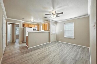 1321 Village Garden Dr in Azle, TX - Building Photo - Building Photo