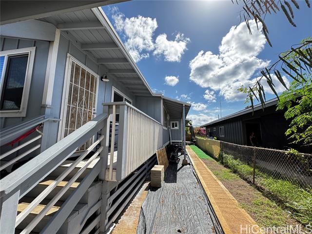 property at 87-139-139 Kimo St
