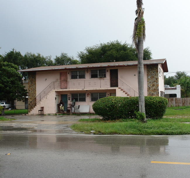 6863 NW 2nd Ave in Miami, FL - Building Photo - Building Photo