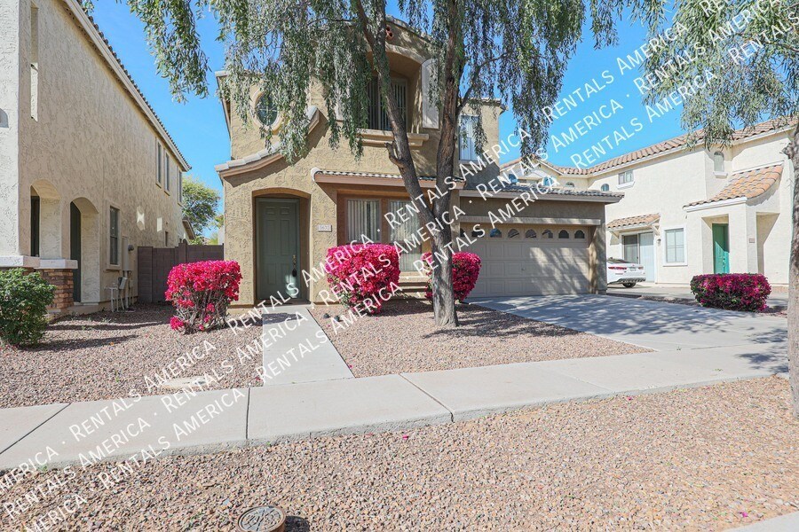 3672 E Sundance Ave in Gilbert, AZ - Building Photo