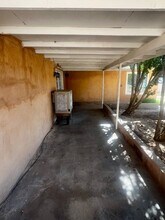 6568 Oasis Ave in Twentynine Palms, CA - Building Photo - Building Photo