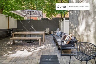 Room in Shared 11.0 bed/7 bath home in New York, NY - Building Photo - Building Photo