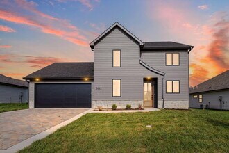 5663 Ralph Dobbs Way in Columbia, MO - Building Photo - Building Photo