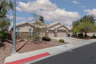 6233 Double Oak St in North Las Vegas, NV - Building Photo - Building Photo