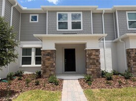 5176 Clay Whaley Rd in St. Cloud, FL - Building Photo
