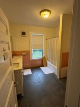 79 College St in South Hadley, MA - Building Photo - Building Photo