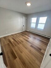 52 Pelham St in Methuen, MA - Building Photo - Building Photo