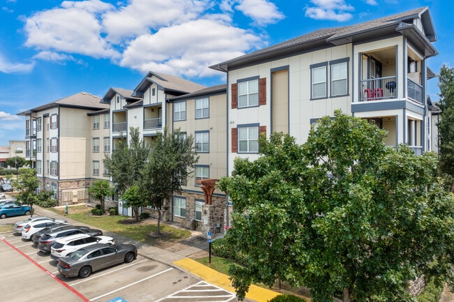 Katy Ranch Apartments in Katy, TX - Foto de edificio - Building Photo